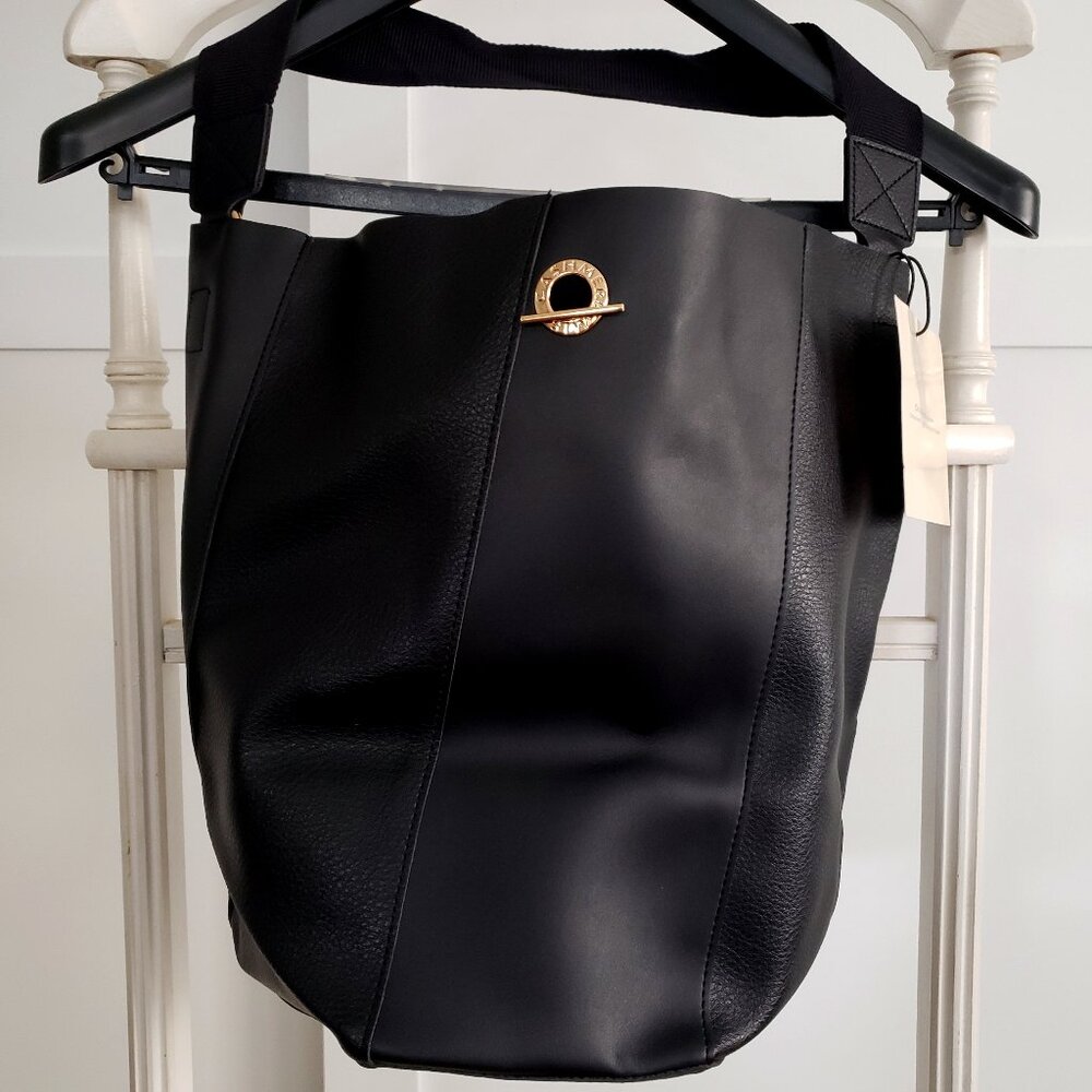 BNWT Donna Karan Cashmere Mist Large Bucket Tote T Chain Close (OS)